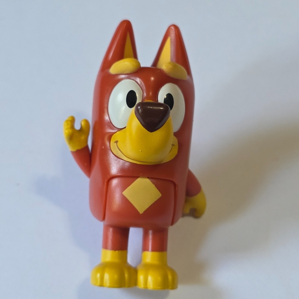 Bluey & Friends Rusty Action Figure Poseable Moose Toys 2.5 Inch Red Kelpie Dog